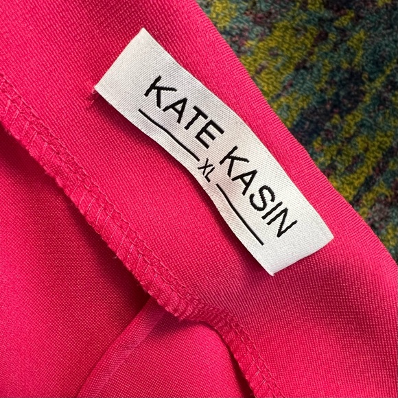 Twist Front Faux Wrap Pencil Skirt - Picture 4 of 5